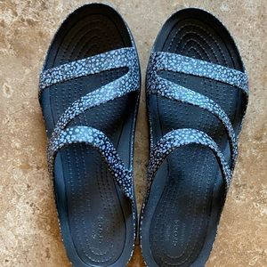 Crocs slip on sandals